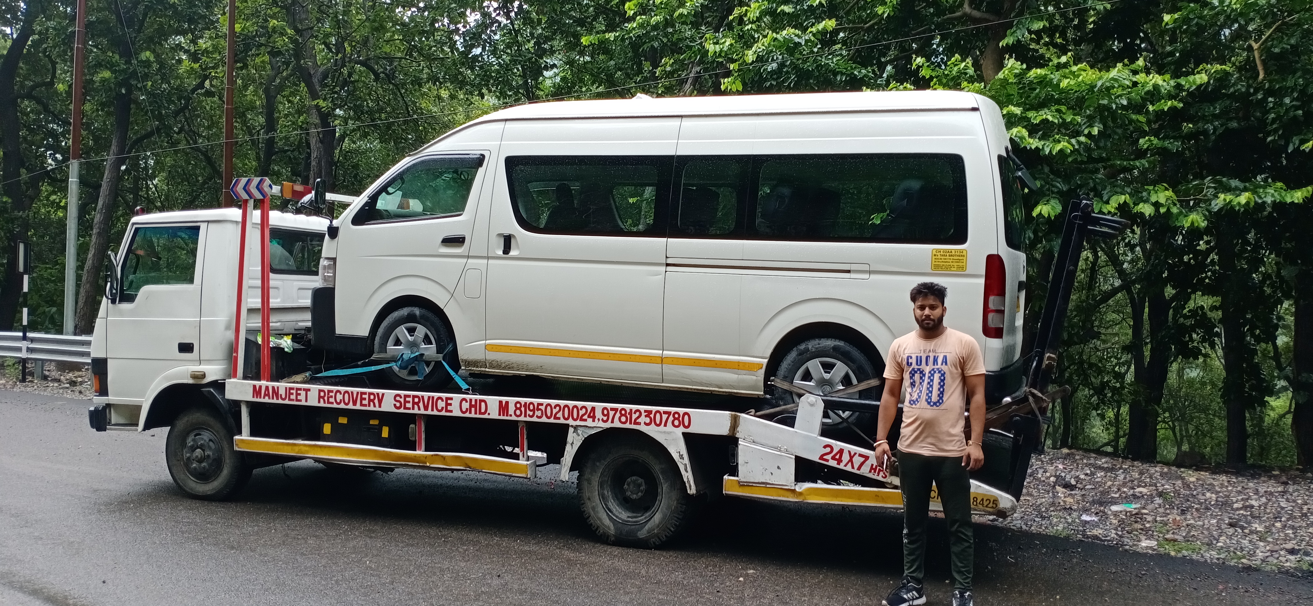 Car Towing Services In Banur  | Manjeet Towing Services | Best Car Towing Services In Banur, 7 Top Car Towing Services In Banur, 24 Hour Car Towing Services In Banur, Car Towing Service near me, Car Breakdown Service In Banur  - GL78630